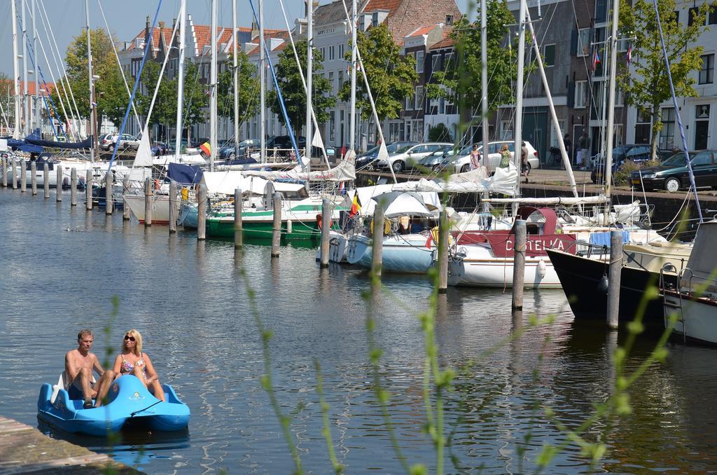 Stadscamping Zeeland มิดเดิลบวร์ก ภายนอก รูปภาพ