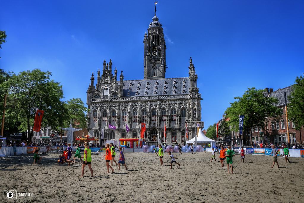 Stadscamping Zeeland มิดเดิลบวร์ก ภายนอก รูปภาพ